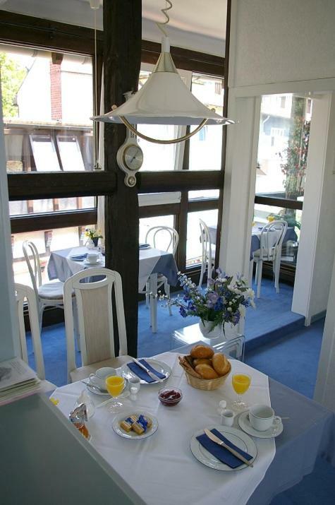 Gaestehaus Schmitz Апартаменты *