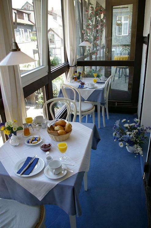 Апартаменты Gaestehaus Schmitz *